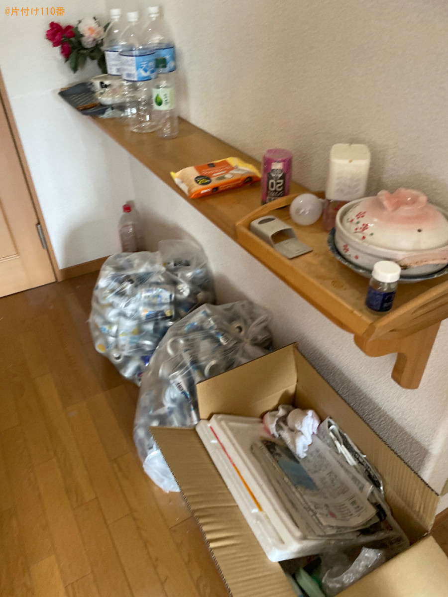 収納ケース、炊飯器、扇風機、ヒーター、かご、布団、タオル等の回収